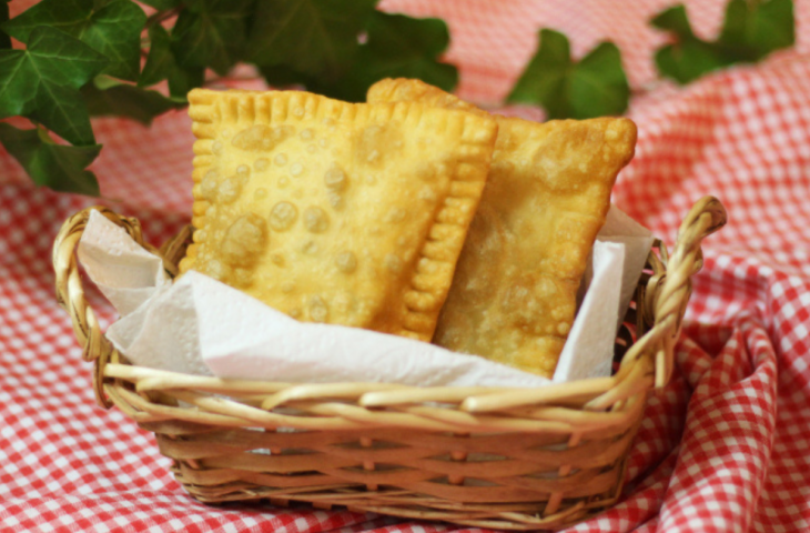 Pastel de feira de carne moída